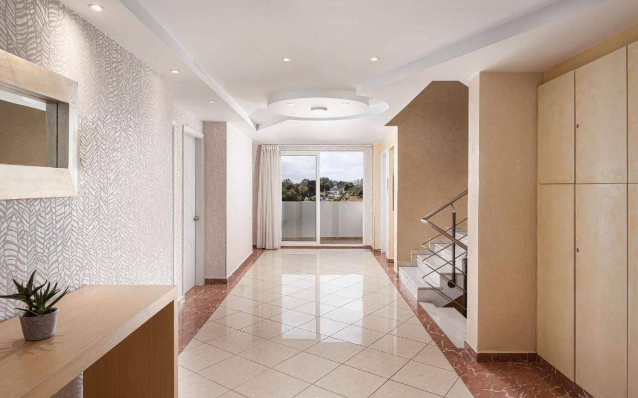 Kreoli Suites Glyfada Athens Exterior photo